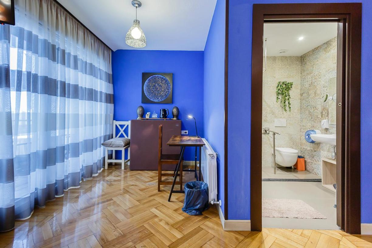 Hostal Rodas Пампона Екстериор снимка