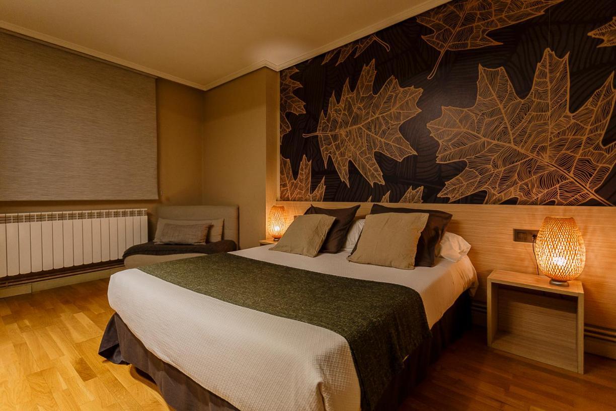 Hostal Rodas Пампона Екстериор снимка
